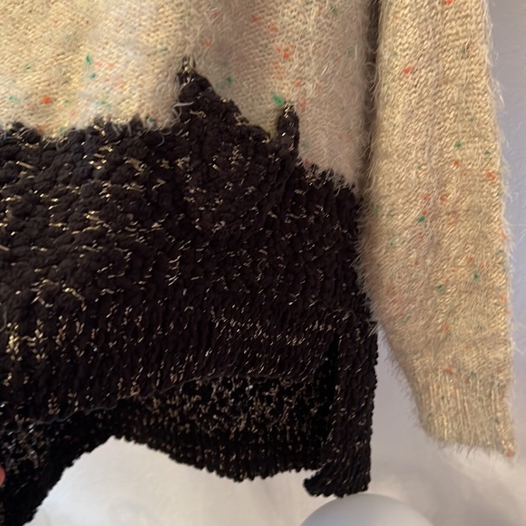 NWT RUNWAY PARIS Designer Sweater Crop Color Block Front - Picture 2 of 7